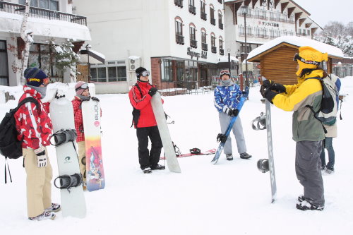 團體滑雪體驗